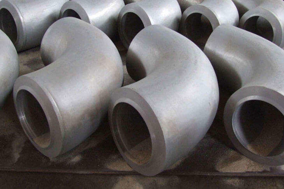 Άνευ ραφής εξαρτήματα 273 X 12.7mm σωλήνων αγκώνων χάλυβα χάλυβα άνθρακα Astm A335 P11 P22 P91 ενωμένος στενά σωλήνας αγκώνων χάλυβα κραμάτων κάμψεων