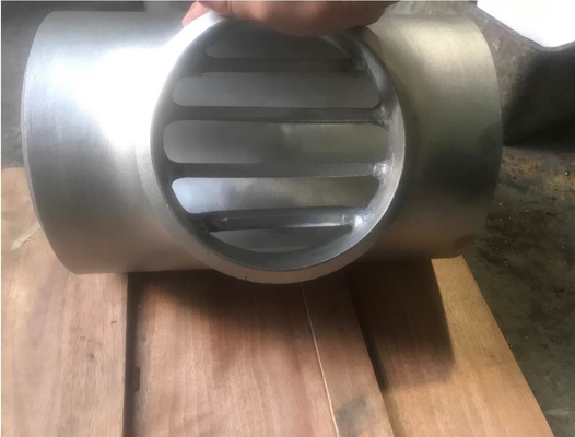 Φραγμένο σωλήνας γράμμα Τ UNS ανοξείδωτου ASTM B16.9 Duples 6 S31803/2205» Χ 6» SCH80