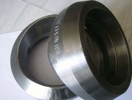 ASME B16.11 Υψηλή στάθμη πίεσης Προσαρμόσιμο σχήμα και μέγεθος Σόκολετ 1/2"-42" 304L 316L Στάθμη πίεσης #3000 Εγκατασκευές σωλήνων