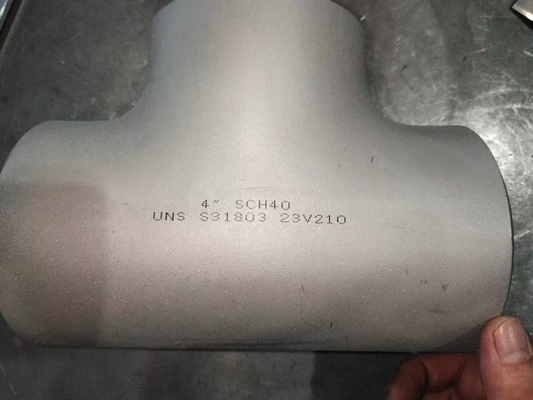 Έξοχα διπλά συναρμολογήσεις bw ASME B16.9 SMLS 4» SCH40S γραμμάτων Τ τοποθετήσεων σωληνώσεων ίσα