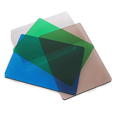 Μέγεθος συνήθειας σε ένα σαφές τέρμα με μακρύ δευτερεύον ακρυλικό PMMA πιάτο δύο το στρογγυλευμένο ακρών